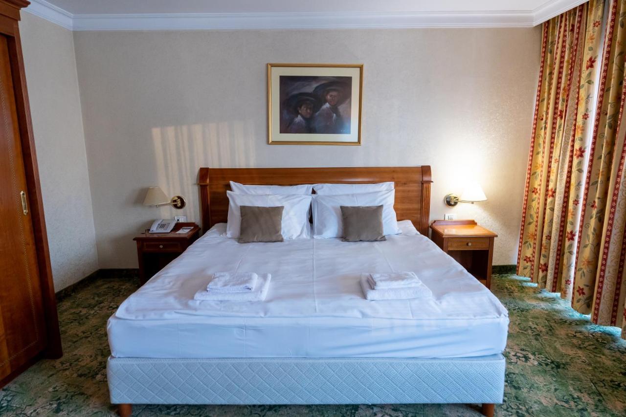 Best Western Hotel Turist Skopje Eksteriør bilde
